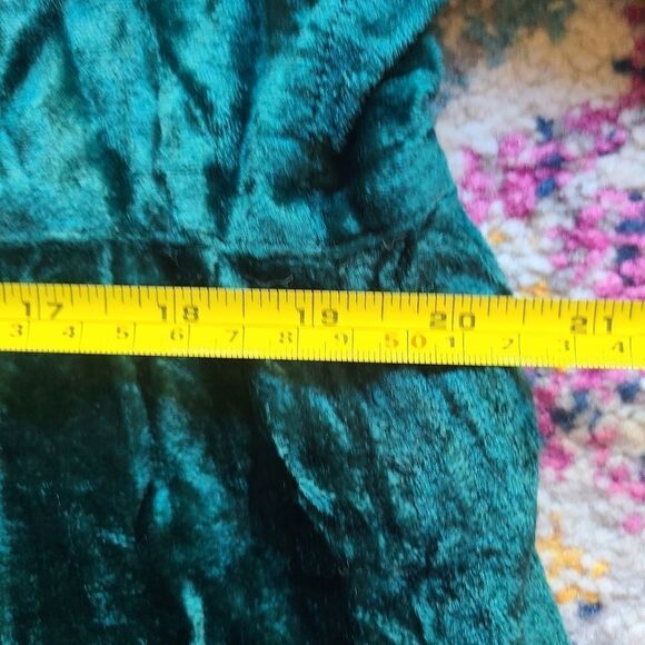 Vintage  Short Circuit  velvet top - Picture 8 of 12